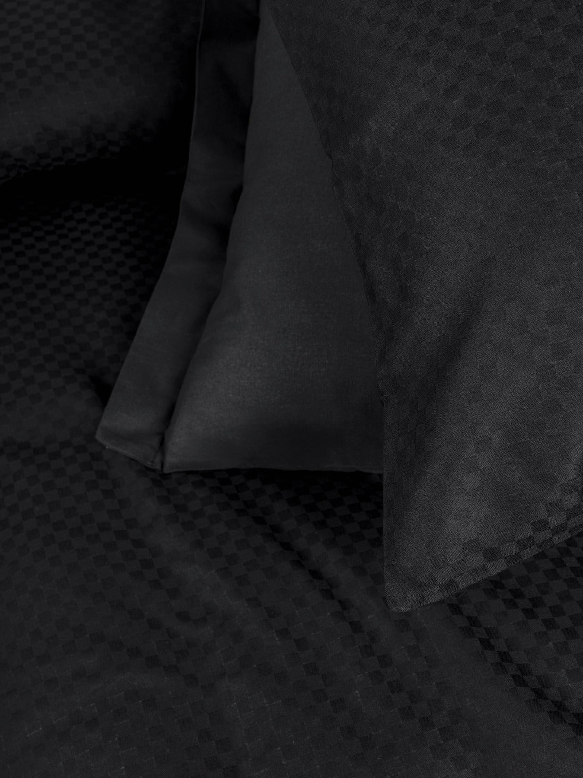 Timeless Collection Duvet Cover Set – Silk Black | OEKO-TEX® Certified | 100% Cotton Ranforce – 144 TC