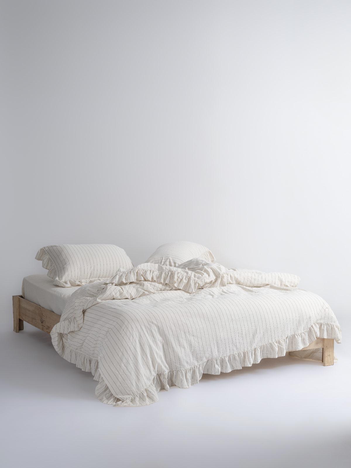 Soft Garment Washed Collection – Ruffle Cotton Bedding Set with Striped Texture Amalia | Mila Home