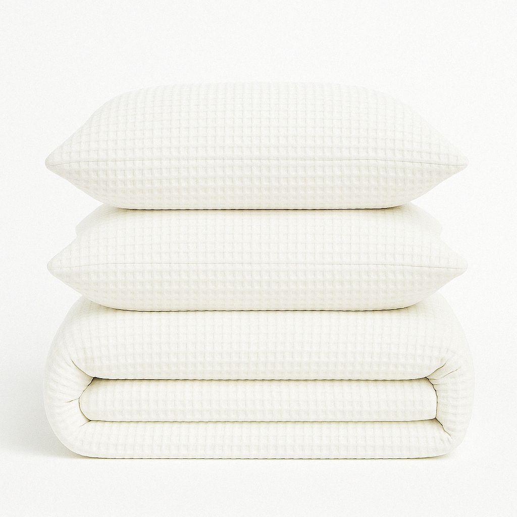Luxury Waffle Bianco Textured Bedspread – 100% Cotton, Serene Hues | Mila Home