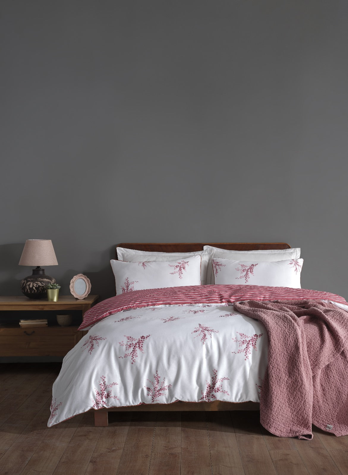Breeze Pink Floral | The Pink Whisper Cotton Bedding Set – OEKO-TEX® Certified