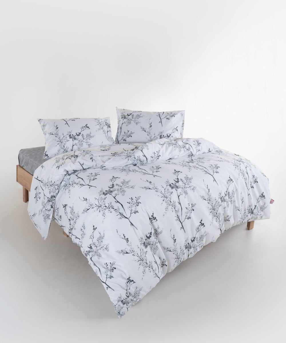 Black & White Floral Bedding Set in 100% Cotton – OEKO-TEX® Certified Botanical Print for Quiet, Timeless Interiors | The Floral Edition by Mila Home