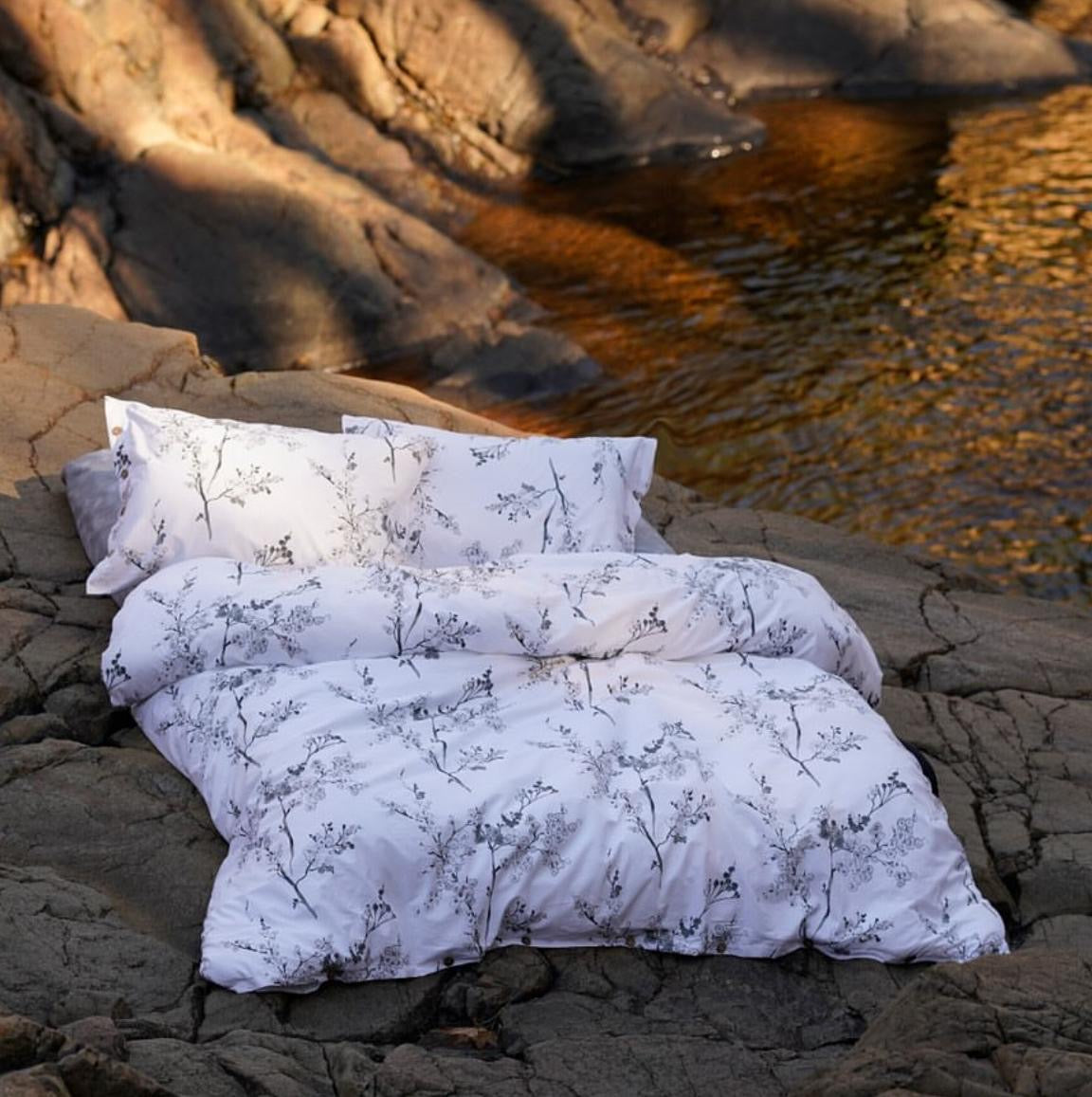 Black & White Floral Bedding Set in 100% Cotton – OEKO-TEX® Certified Botanical Print for Quiet, Timeless Interiors | The Floral Edition by Mila Home