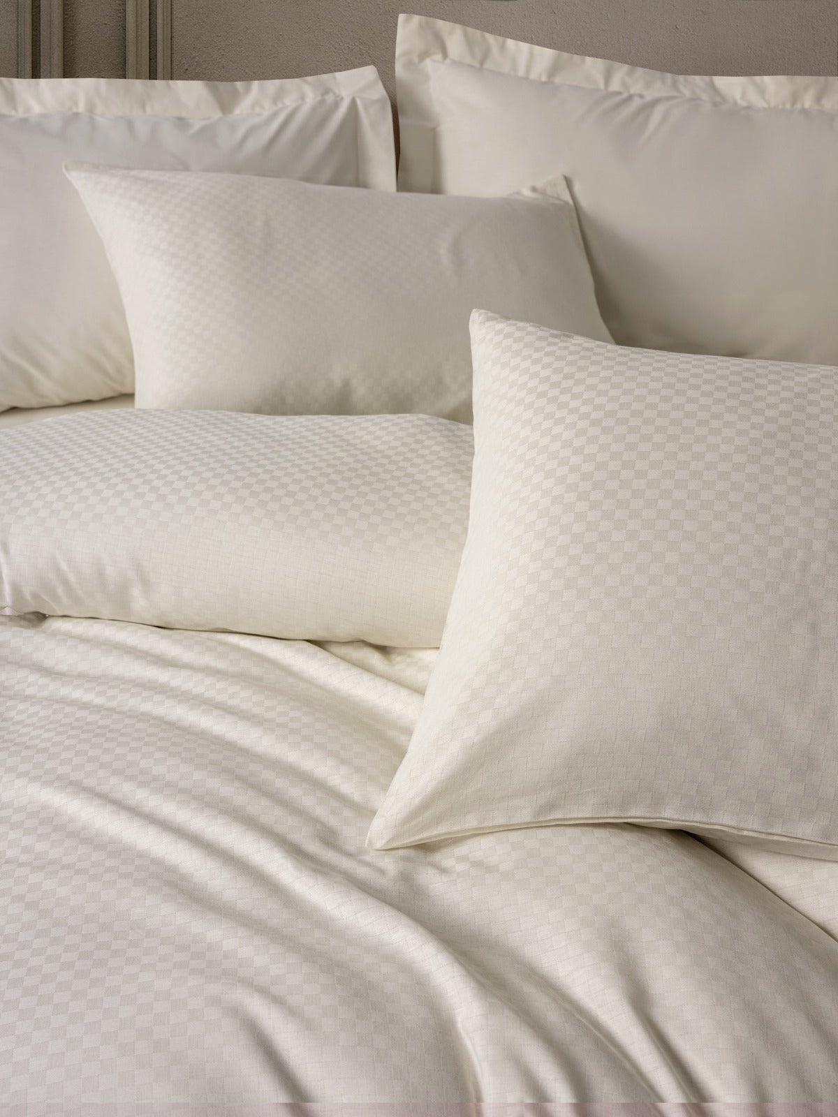 Timeless Collection Duvet Cover Set – Ivory Cream | OEKO-TEX® Certified | 100% Cotton Ranforce – 144 TC