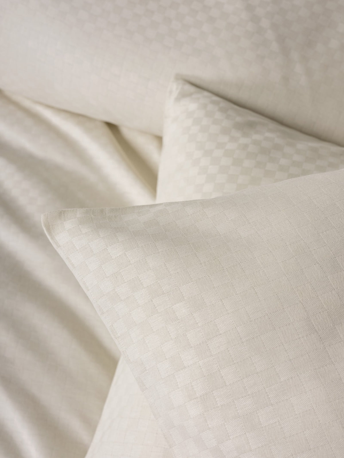 Timeless Collection Duvet Cover Set – Ivory Cream | OEKO-TEX® Certified | 100% Cotton Ranforce – 144 TC