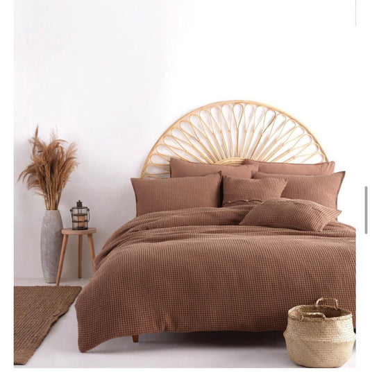 Luxury Waffle Terra Textured Bedspread – 100% Cotton, Serene Hues | Mila Home
