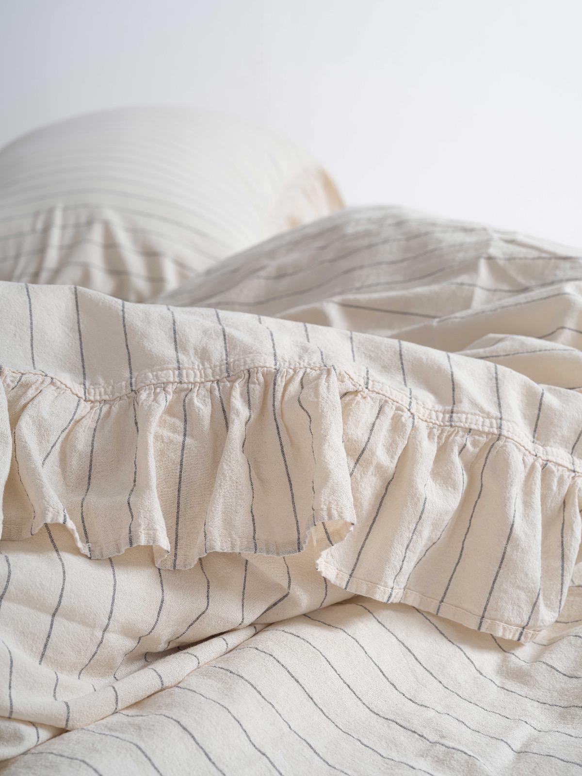 Soft Garment Washed Collection – Ruffle Cotton Bedding Set with Striped Texture Amalia | Mila Home
