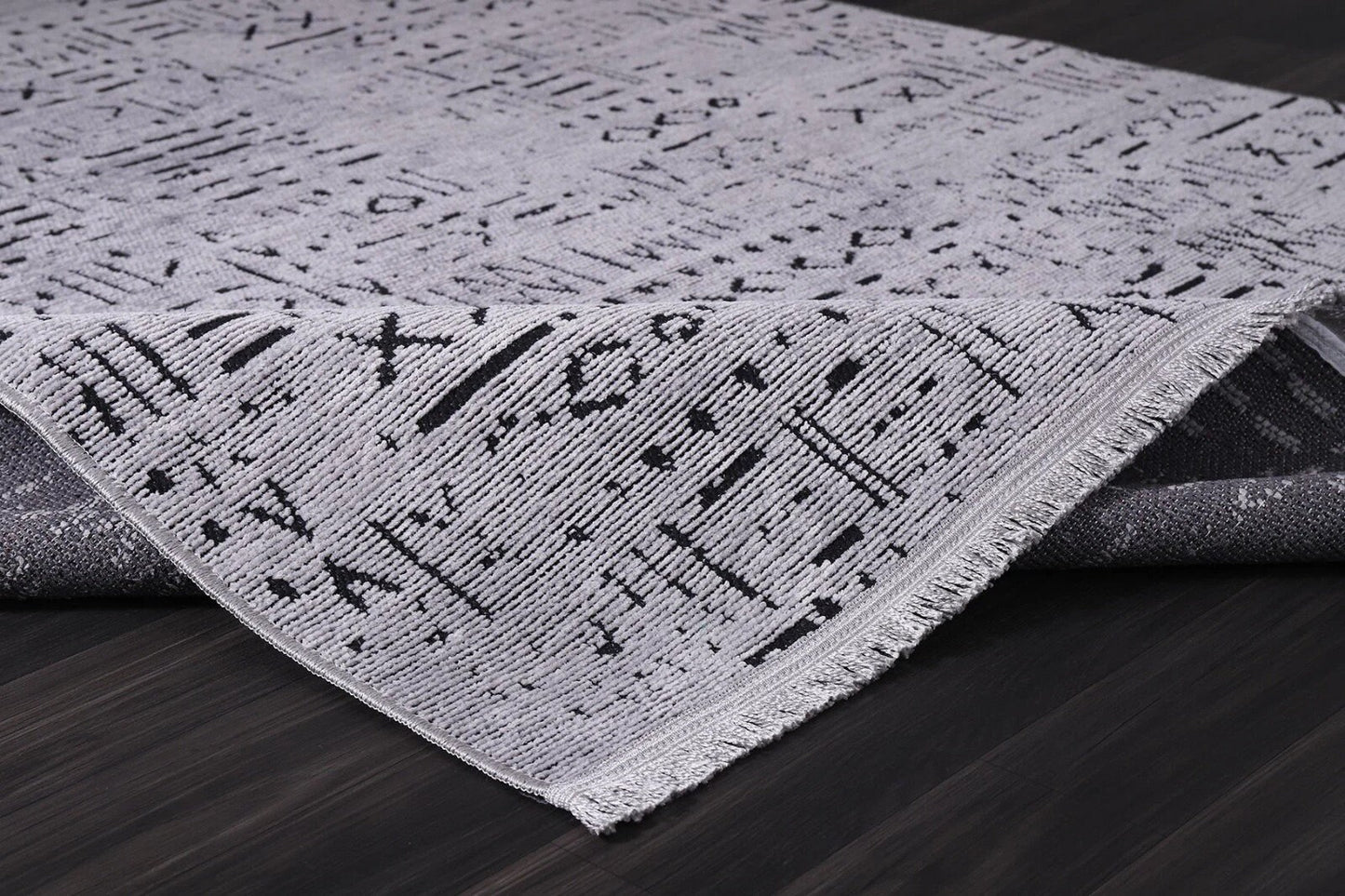 Luxury Scandi Style Modern Area Rug: Elegant Gray Color, Minimal Abstract Style, Minimal Designs / Timeless Modern Easy to Clean