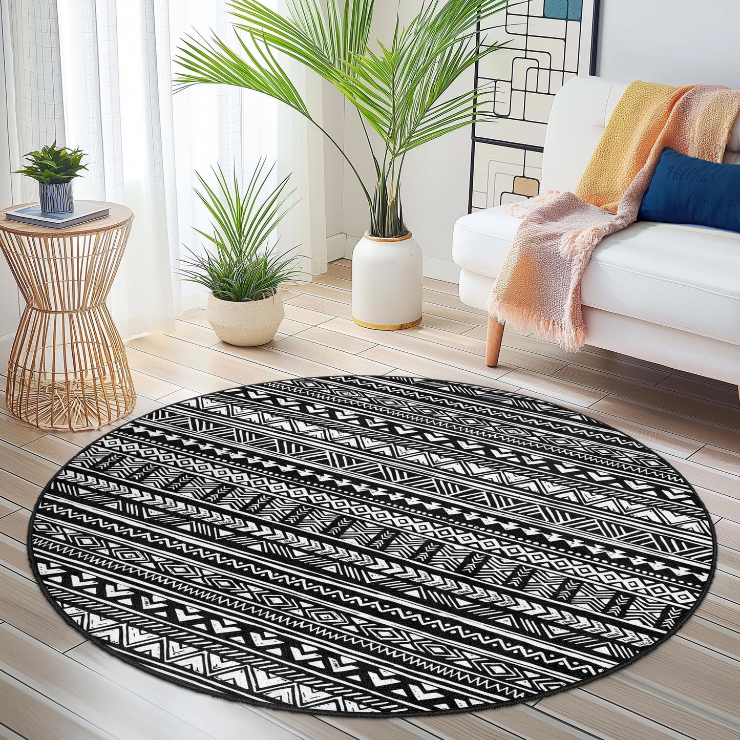 Tribal Pattern Round Area Rug, Black and White Geometric Round Carpet, Boho Chic Round Rug for Living Room, Modern Home Decor