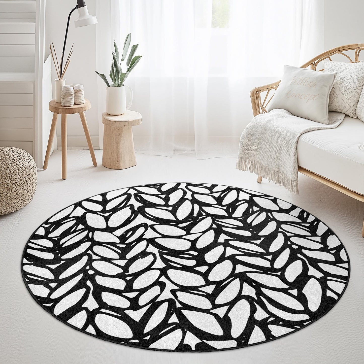 Modern Black and White Leaf Pattern Round Rug, Stylish Home Decor, Area Rug for Living Room, Bedroom, or Office, Unique Floor Mat