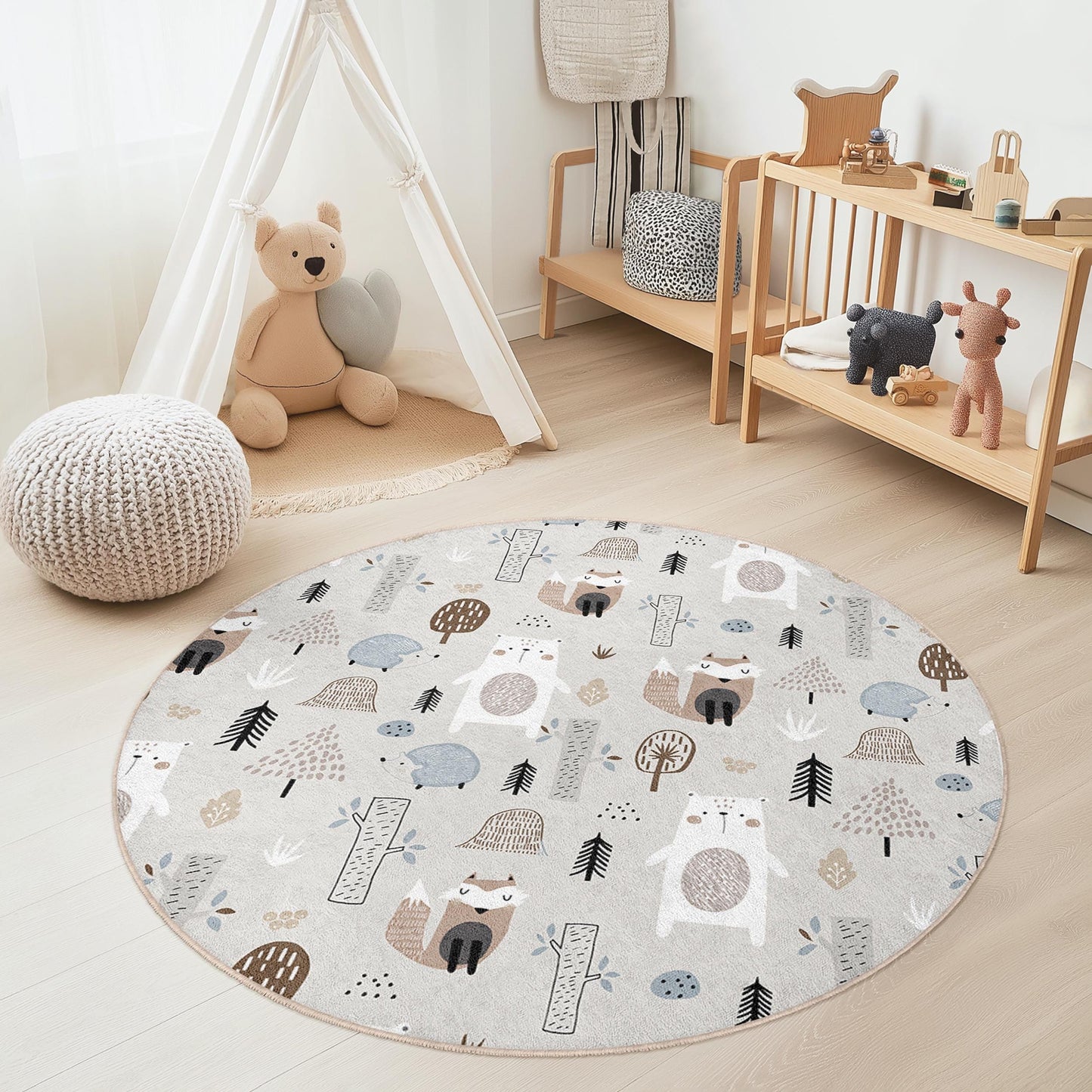 Whimsical Forest Animals Round Kids Rug, Cute Bear and Hedgehog Decor, Children's Room Carpet, Soft Play Mat, Nursery Rug