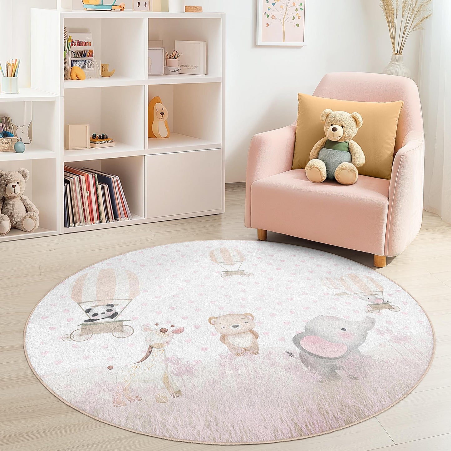 Adorable Animal Hot Air Balloon Round Rug for Kids, Playful Nursery Decor, Soft Round Carpet for Childrens Room, Baby Room Rug