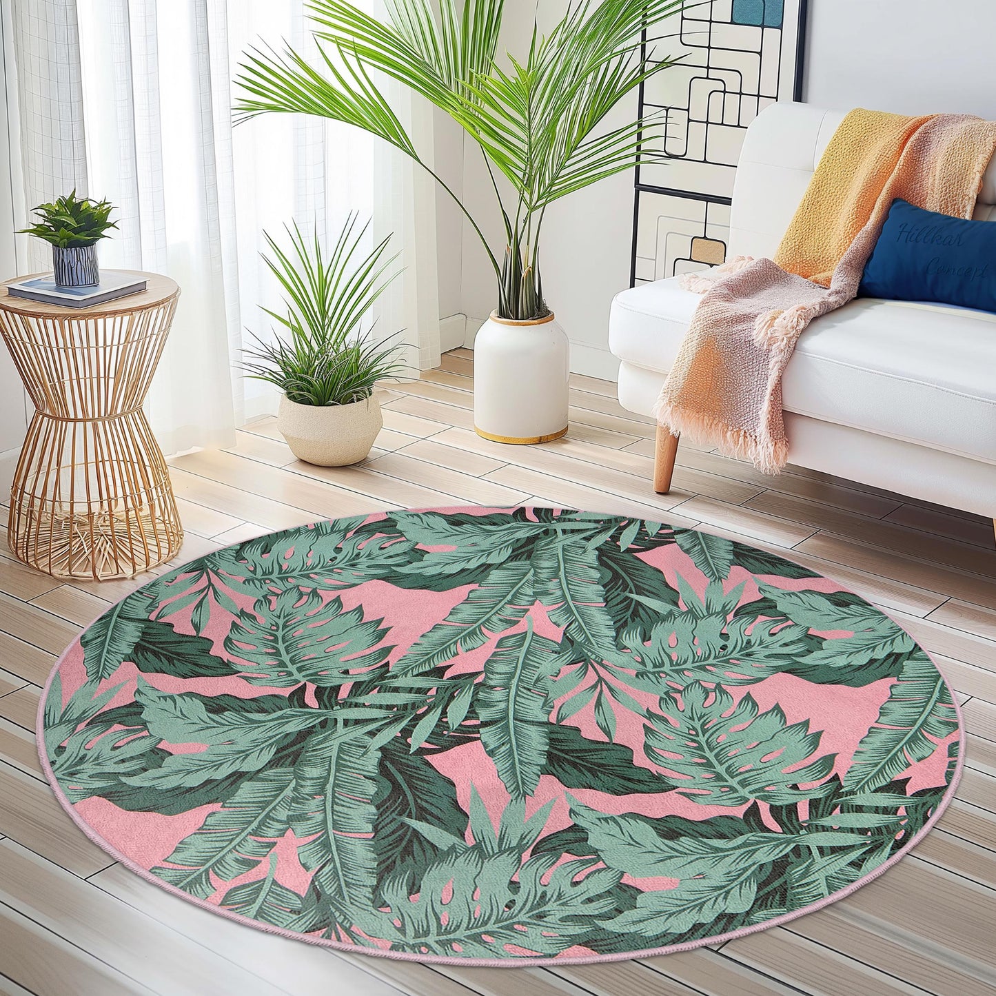 Tropical Leaves Round Area Rug | Soft Cotton Carpet for Living Room | Stylish Home Decor | Machine Washable Floor Mat