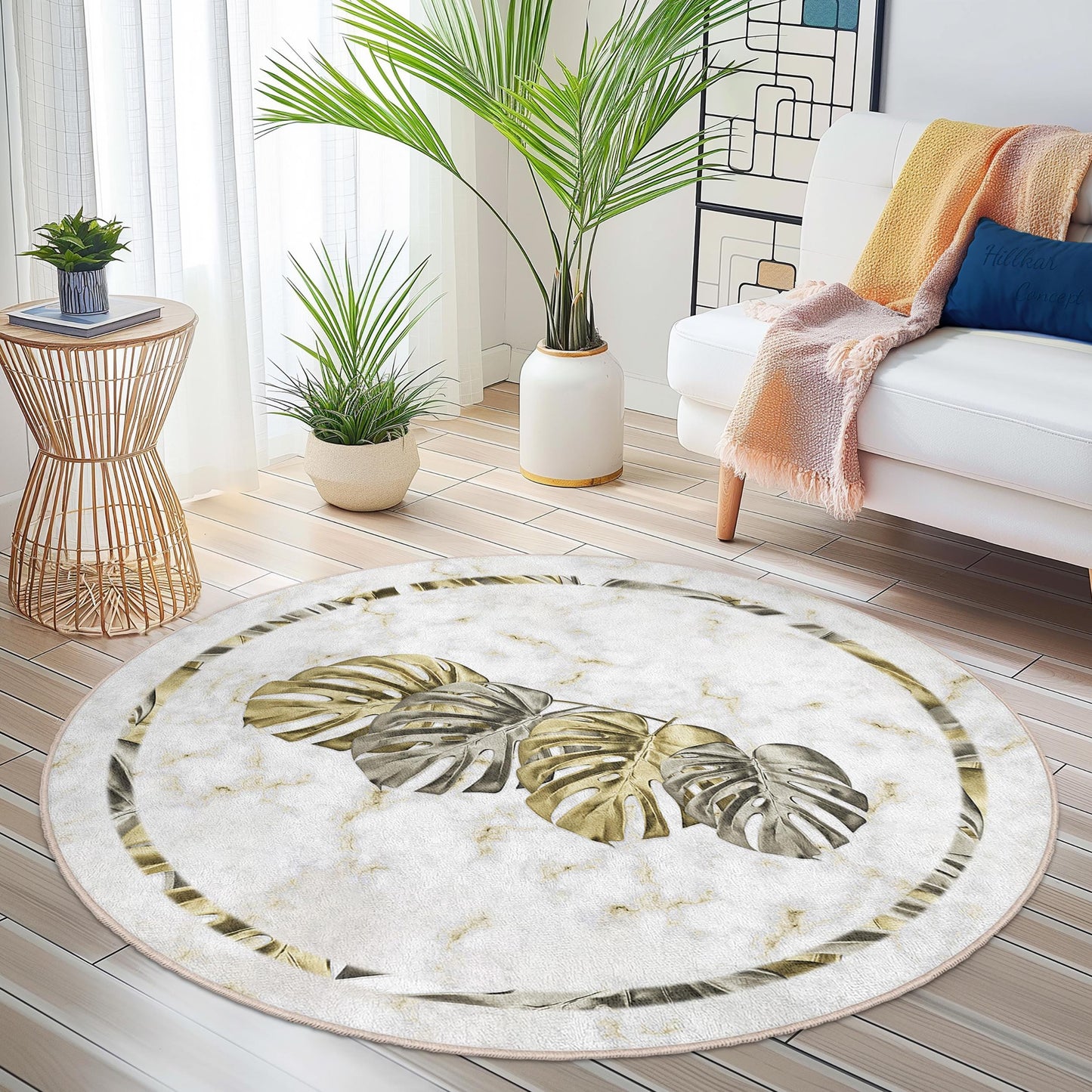 Elegant Monstera Leaf Round Rug, Tropical Plant Decor, Soft Round Carpet for Living Room, Boho Chic Area Rug, Home Decor