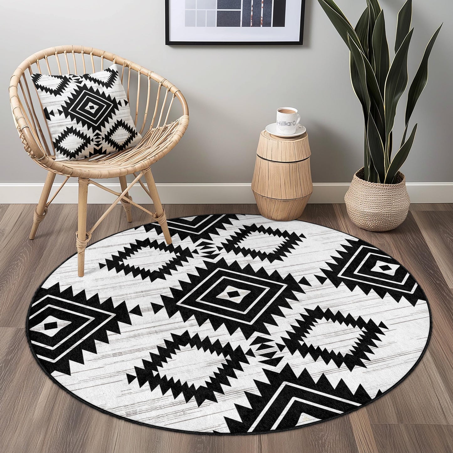 Geometric Black and White Round Area Rug, Modern Boho Circle Rug, Stylish Home Decor, Soft Living Room Carpet, Unique Bedroom Rug