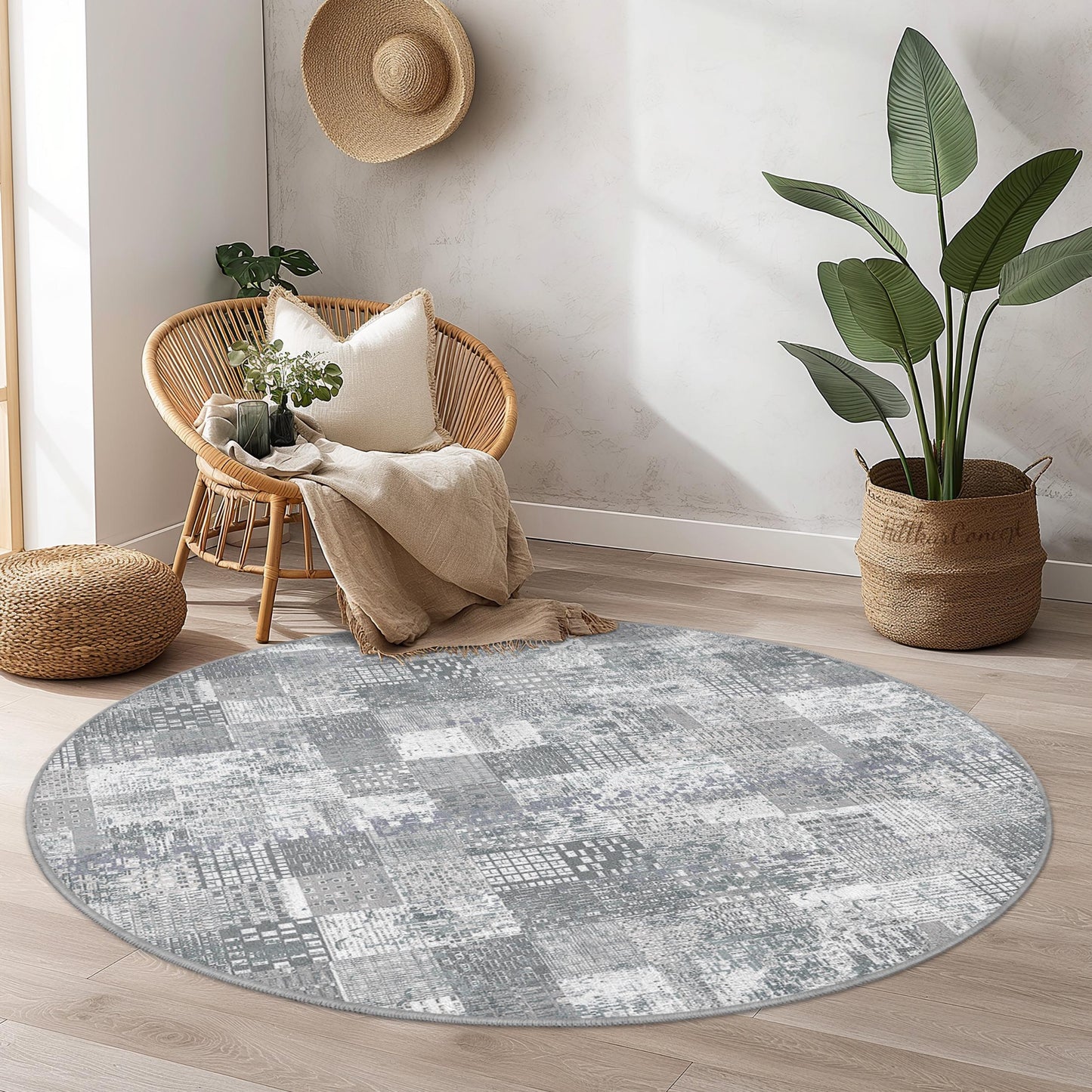 Modern Geometric Round Area Rug, Gray Patchwork Round Carpet, Soft Living Room Rug, Contemporary Home Decor, Stylish Round Rug