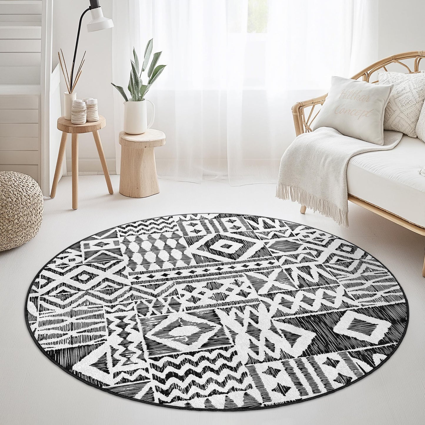 Modern Black and White Geometric Round Area Rug, Stylish Round Carpet for Home Decor, Contemporary Round Rug, Unique Living Room Accent