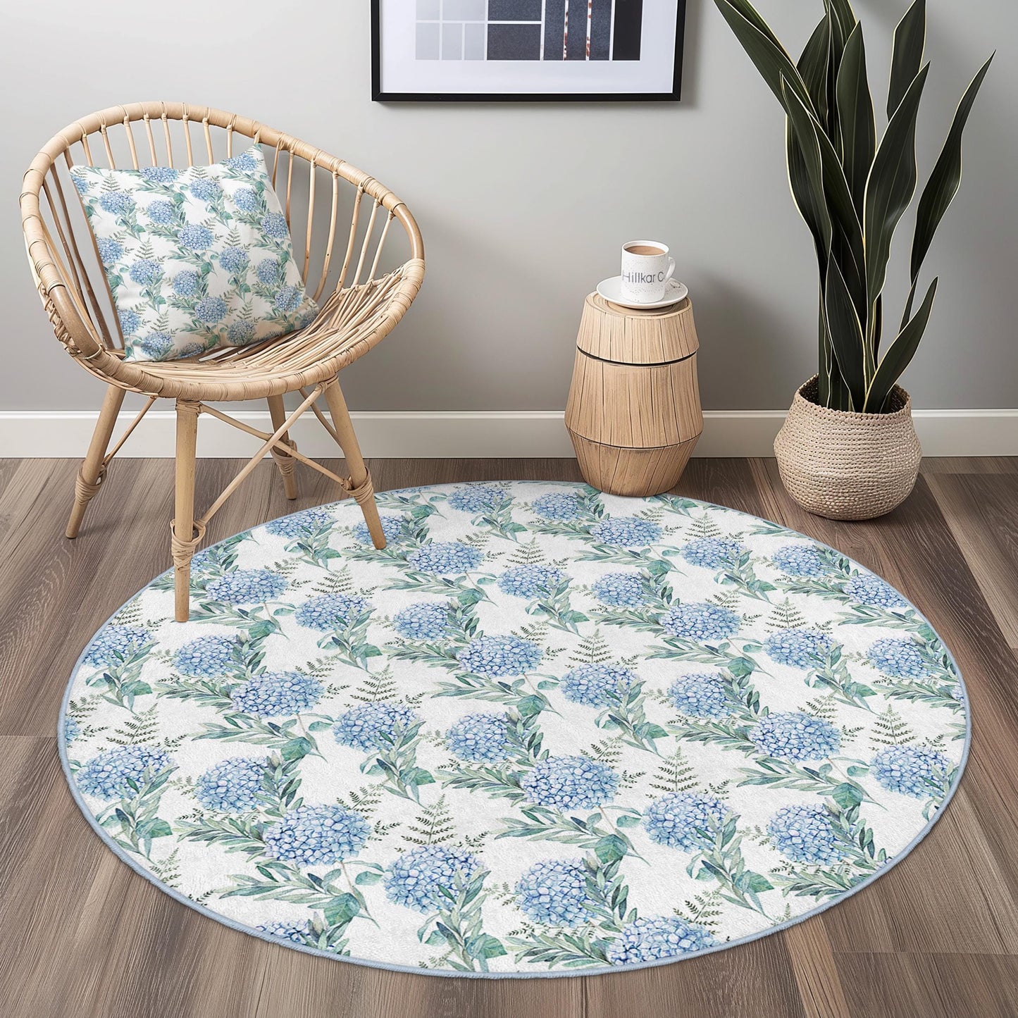 Floral Round Area Rug, Blue Flower Design Carpet, Round Living Room Rug, Soft Floral Decor, Cozy Home Aesthetic Rug