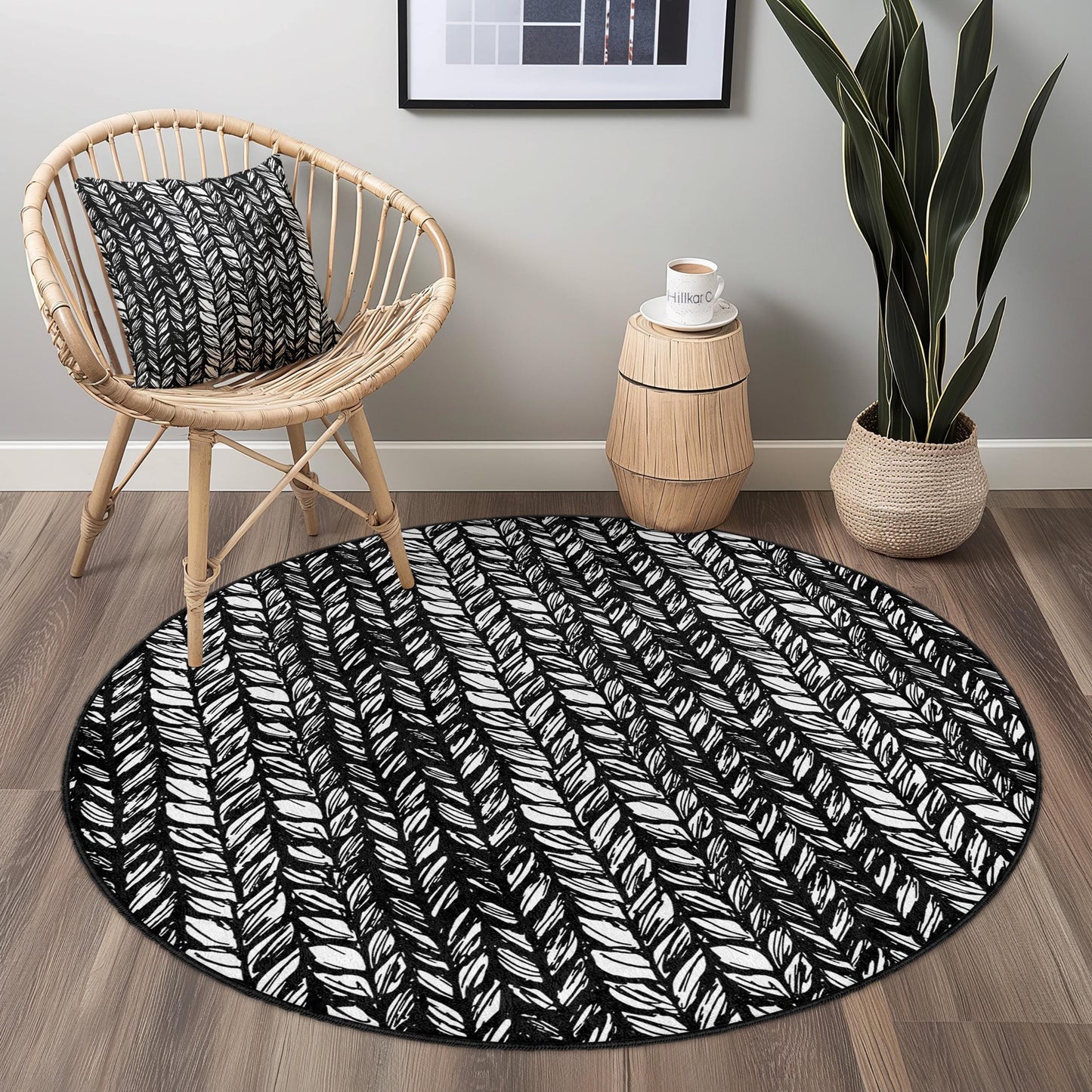 Leaf Pattern Round Area Rug, Black and White Leaf Design, Modern Round Carpet, Stylish Home Decor, Living Room Rug, Indoor Round Rug