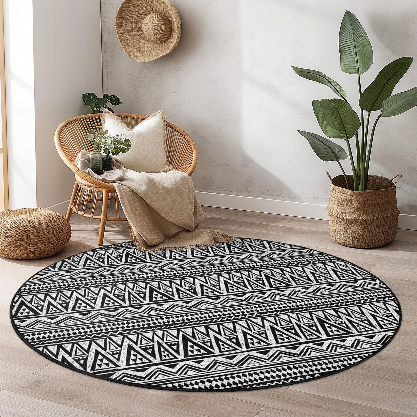 Geometric Pattern Round Area Rug, Black and White Circle Rug, Modern Decor for Living Room, Bedroom, Boho Style Round Rug