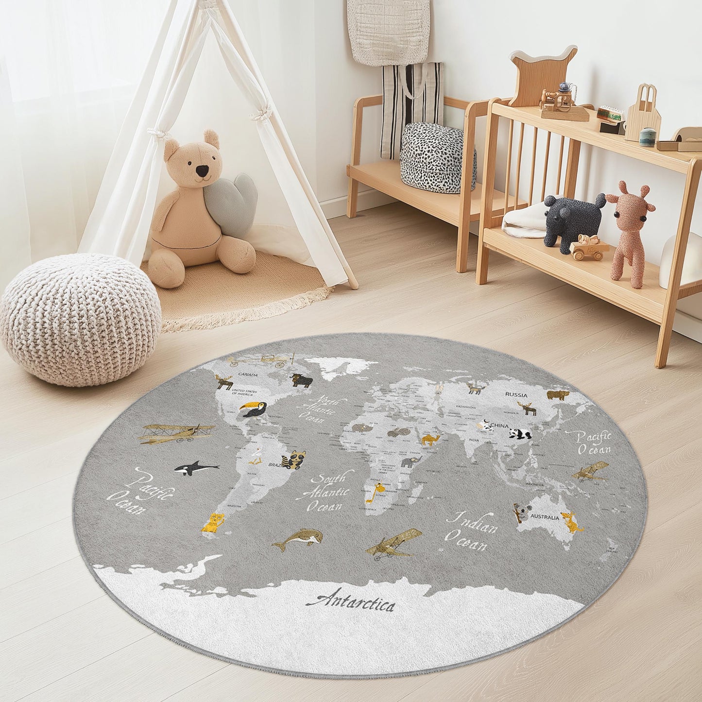World Map Animal Rug, Round Kids Play Rug, Educational Kids Carpet, Animal Theme Area Rug, Nursery Decor, Playroom Rug