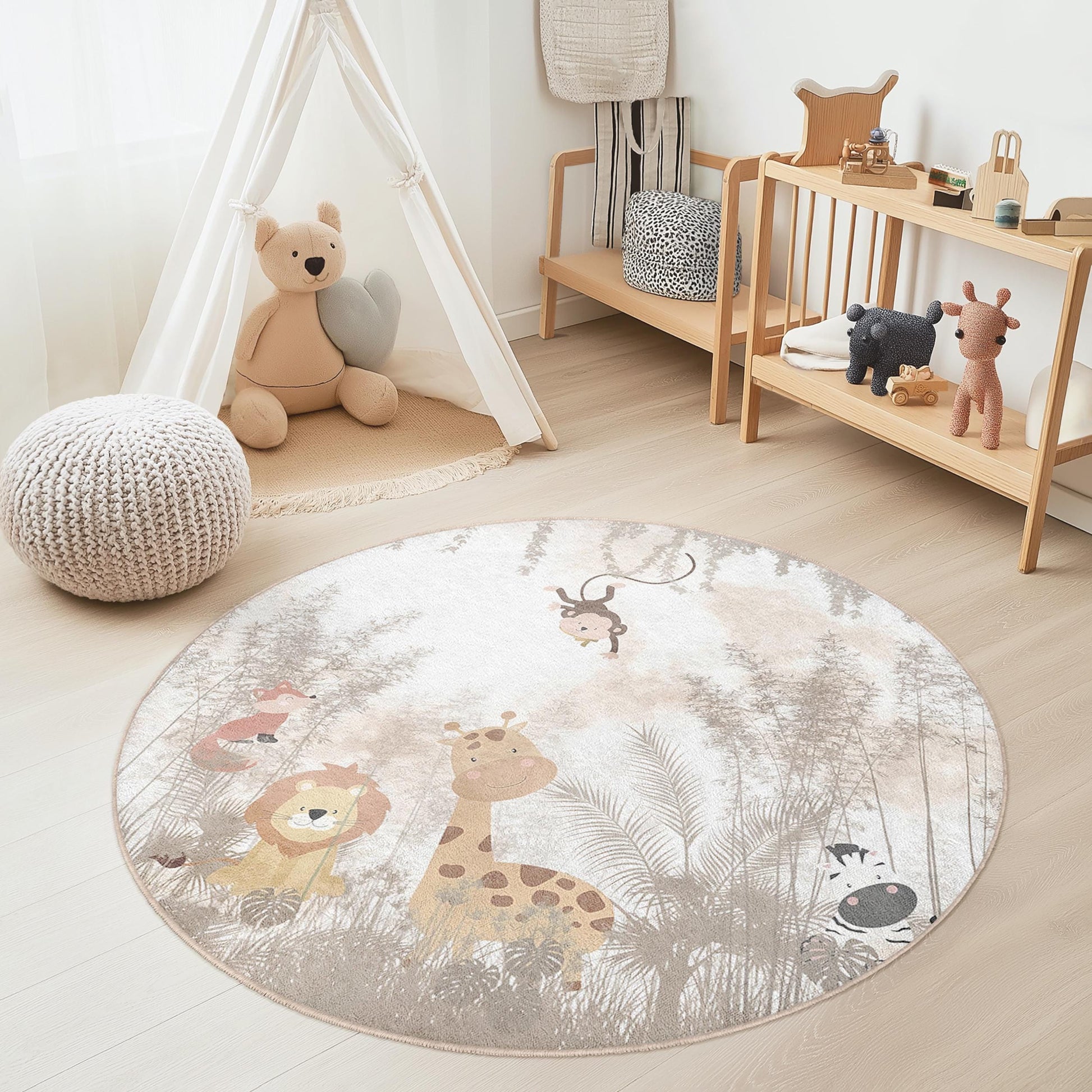 Cute Safari Animals Round Kids Rug, Animal Themed Play Mat, Nursery Decor, Soft Round Carpet for Kids Room, Jungle Animal Rug